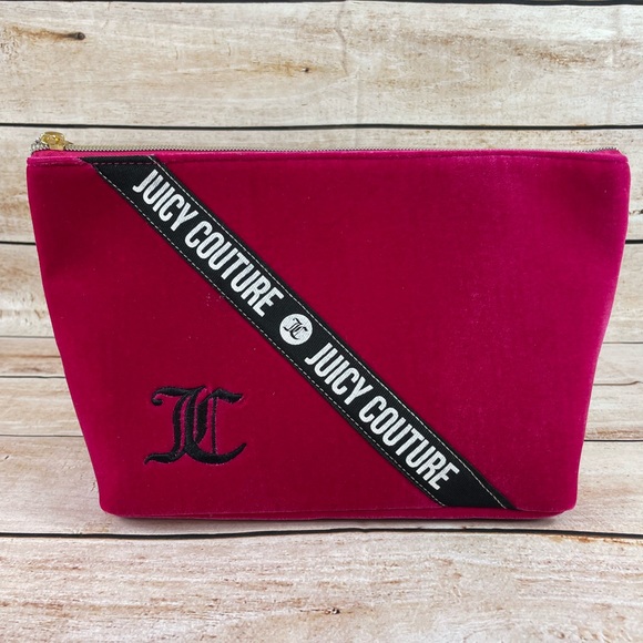 ๐ Juicy Couture Soft Velvet Cosmetic Bag - Picture 1 of 12